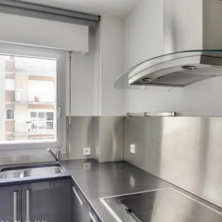 Another Attractive Flat Near By St-germain, St-placide Appartement Parijs