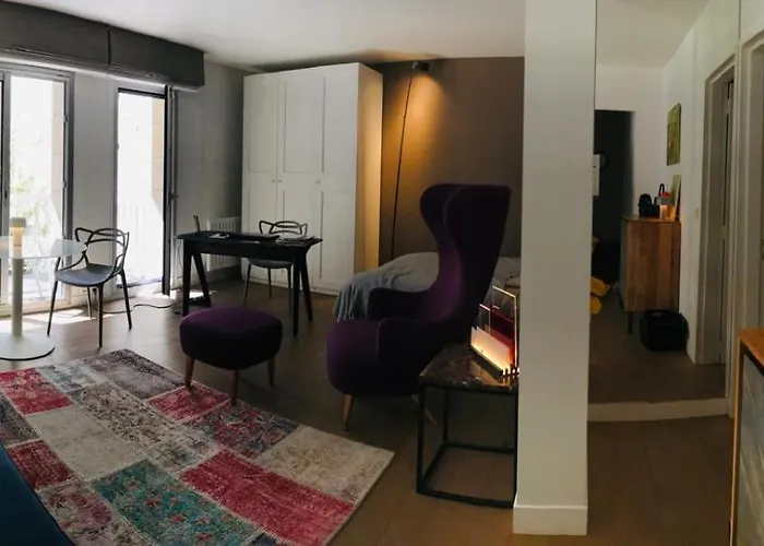 Apartment Another Attractive Flat Near By St-germain, St-placide *