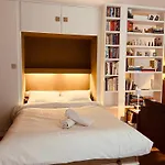 Another Attractive Flat Near By St-germain, St-placide Париж